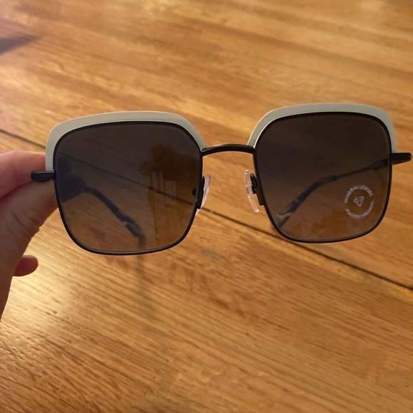 Etnia Barcelona Dora sunglasses - Picture 2 of 8